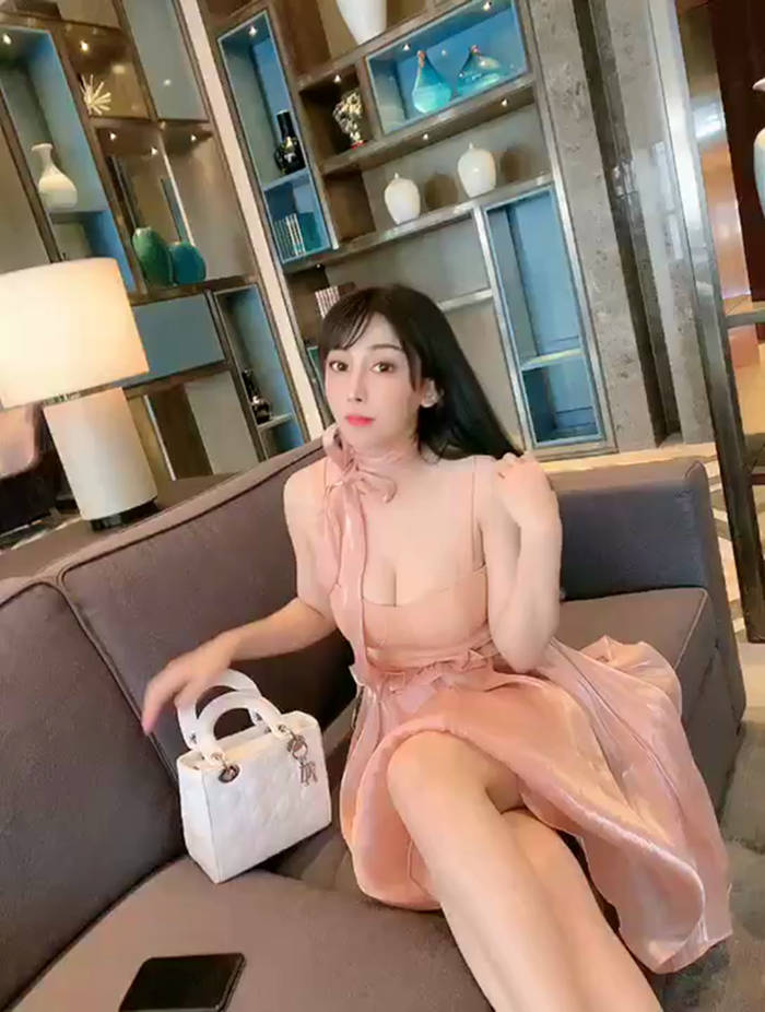 巴黎高端伴游上门