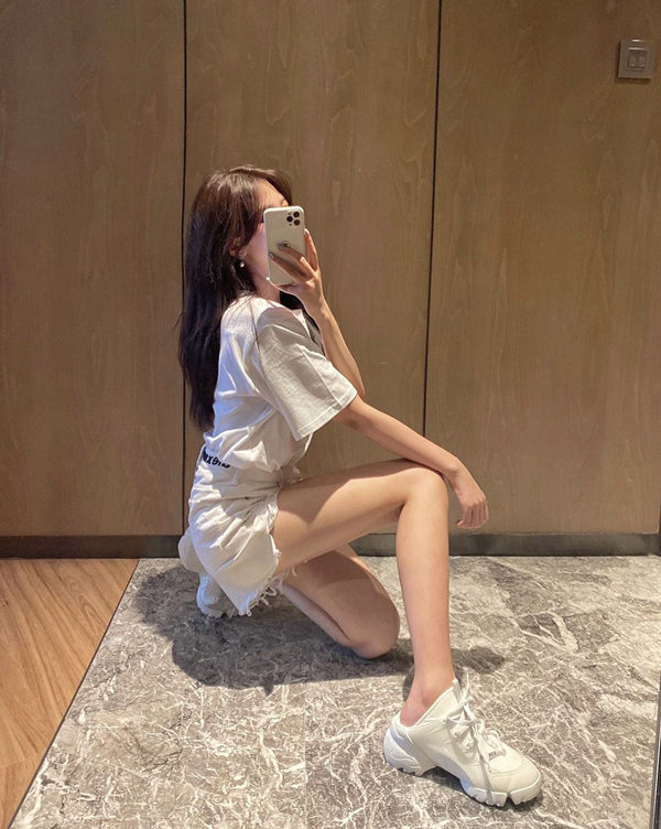 旧金山围经纪人微信